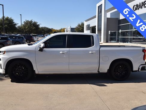 Used 2022 Chevrolet Silverado 1500 RST w/ LPO, Blackout Package image 12