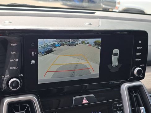 Used 2022 Kia Sorento S AWD/4WD image 25