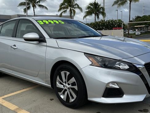 Used 2022 Nissan Altima 2.5 S FWD image 7
