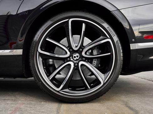 Used 2022 Bentley Continental GT image 19