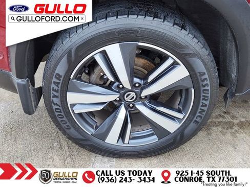 Used 2021 Nissan Rogue Platinum FWD image 9