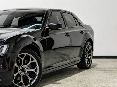 Used 2015 Chrysler 300 S w/ 300S Premium Group RWD image 15