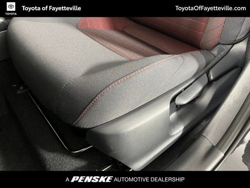 Used 2026 Toyota Corolla SE FWD image 29