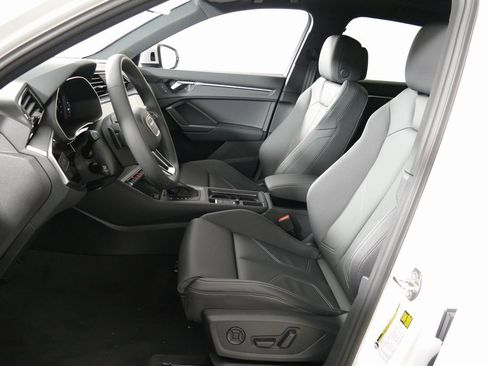 New 2025 Audi Q3 2.0T Premium image 13