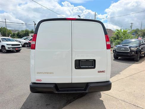 Used 2021 GMC Savana 2500 w/ Driver Convenience Package RWD image 3