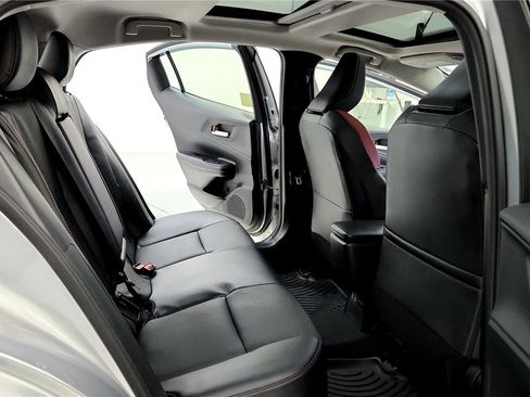 Used 2024 Toyota Prius Prime image 30