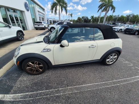 Used 2015 MINI Cooper S FWD image 3