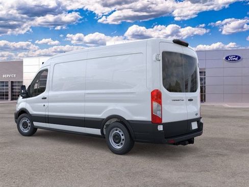 New 2026 Ford Transit 250 148 Medium Roof RWD image 4