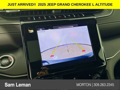 New 2025 Jeep Grand Cherokee L Altitude image 13