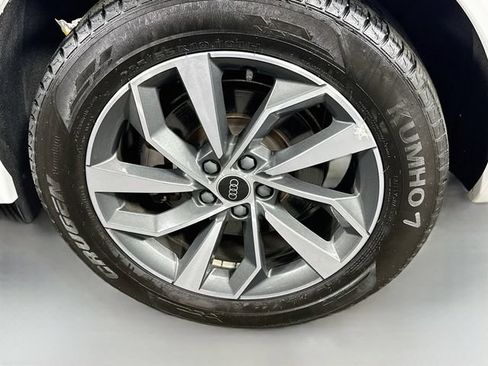 Used 2023 Audi Q5 2.0T Premium w/ Convenience Package AWD/4WD image 30