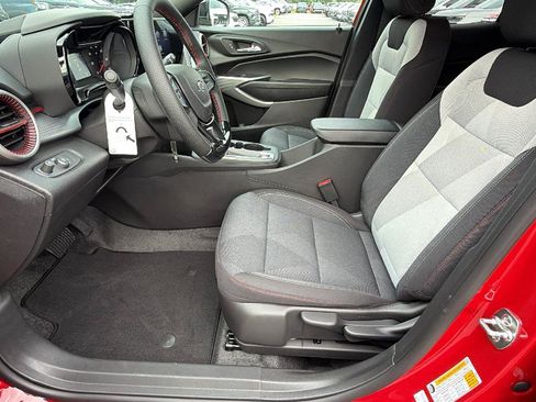 New 2026 Chevrolet Trax RS FWD image 16