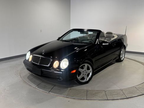Used 2003 Mercedes-Benz CLK 430 Cabriolet w/ K4 Opt Pkg image 4