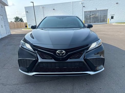 Used 2021 Toyota Camry XSE w/ Navigation Package FWD image 9