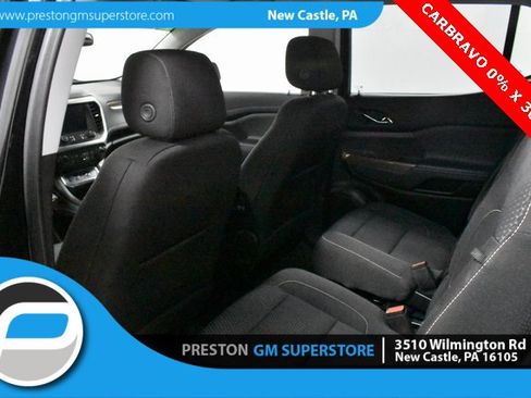 Certified 2023 GMC Acadia SLE w/ LPO, Floor Liner Package image 16