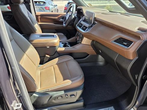 Certified 2024 Chevrolet Tahoe High Country w/ Advanced Technology Package AWD/4WD image 16
