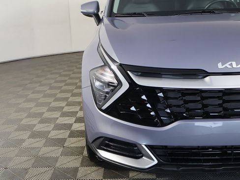 Used 2023 Kia Sportage EX image 13