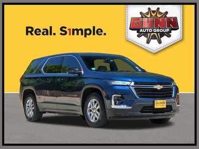 Used 2022 Chevrolet Traverse LS