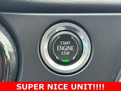 Used 2022 Chevrolet Blazer RS w/ Enhanced Convenience Package FWD image 26