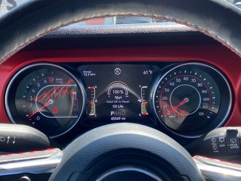 Used 2019 Jeep Wrangler Unlimited Rubicon w/ Advanced Safety Group AWD/4WD image 24