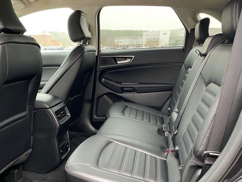 Certified 2022 Ford Edge SEL w/ Convenience Package image 21