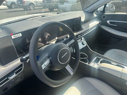 New 2026 Hyundai Sonata Blue image 9