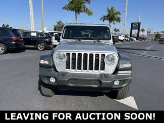 Used 2024 Jeep Wrangler Sport video 2