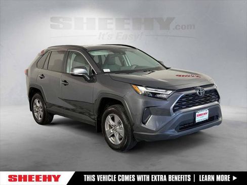 Certified 2025 Toyota RAV4 XLE w/ Convenience Package AWD/4WD image 1