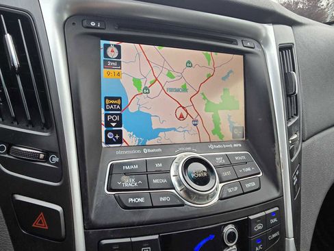 Used 2012 Hyundai Sonata SE w/ Navigation & Sunroof Pkg image 28