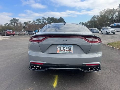 Used 2018 Kia Stinger RWD image 4