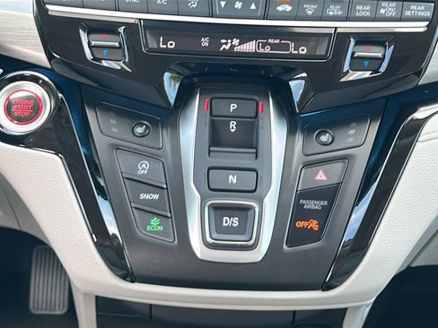 New 2027 Honda Odyssey Touring image 18