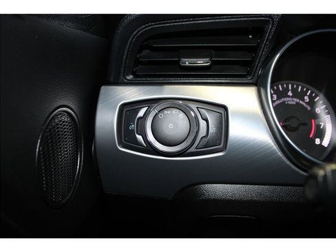 Used 2023 Ford Mustang Premium image 21