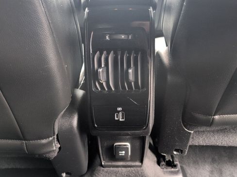 Used 2023 Jeep Compass Latitude w/ Convenience Group image 16