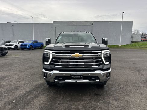 New 2026 Chevrolet Silverado 3500 LTZ w/ LTZ Plus Package image 8