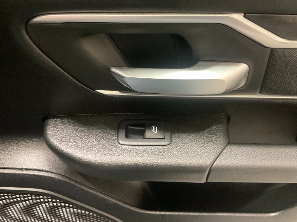 Used 2019 RAM 1500 Big Horn AWD/4WD image 15