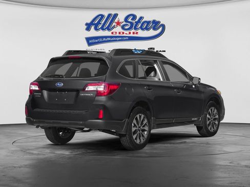 Used 2017 Subaru Outback 2.5i Limited AWD/4WD image 2