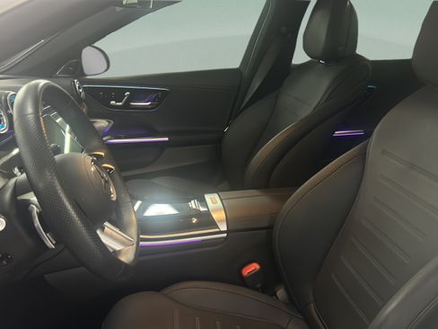 Used 2025 Mercedes-Benz C 300 Sedan image 9