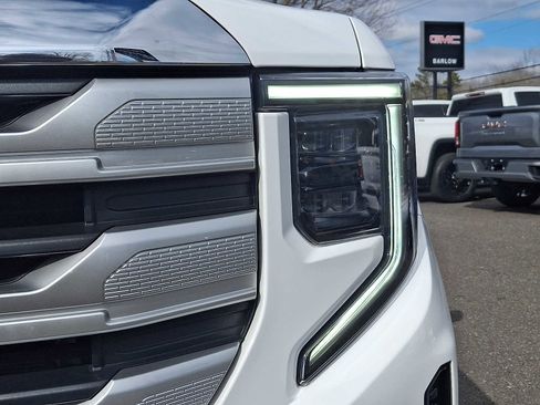 Certified 2023 GMC Sierra 1500 SLE image 11