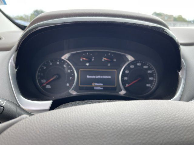 Used 2021 Chevrolet Traverse LT w/ LT Premium Package AWD/4WD image 2