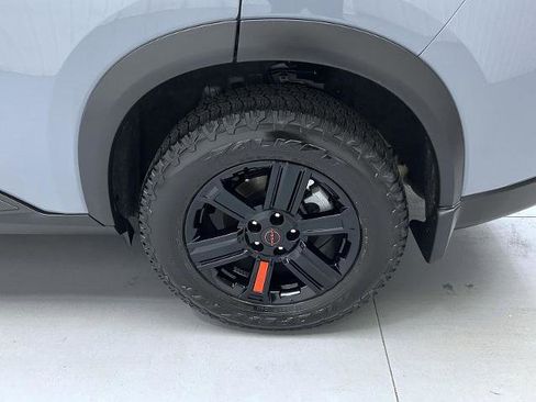 Certified 2025 Nissan Rogue SV AWD/4WD image 22
