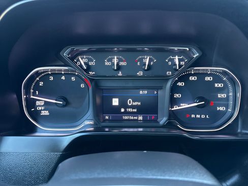 Used 2020 GMC Sierra 1500 SLT w/ SLT Premium Plus Package AWD/4WD image 15