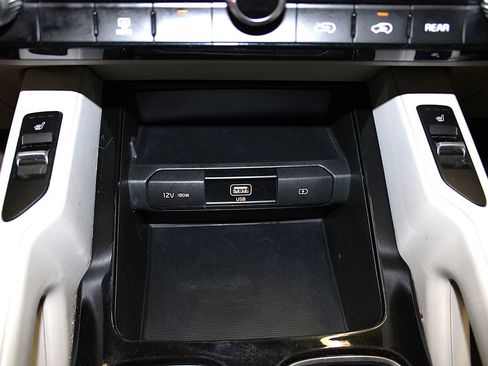 Used 2020 Kia Telluride S AWD/4WD image 19