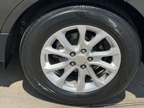 Used 2018 Chevrolet Equinox LT FWD image 8