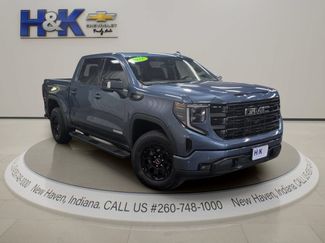 Used 2025 GMC Sierra 1500 Elevation w/ Elevation Premium Package AWD/4WD video 1