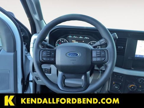 New 2025 Ford F550 4x4 Supercab Super Duty image 12