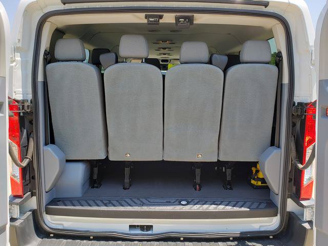 Used 2015 Ford Transit 350 XLT RWD image 5