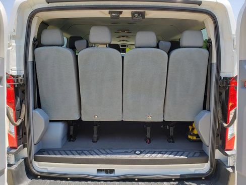 Used 2015 Ford Transit 350 XLT image 5