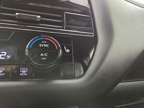 Used 2024 Nissan Pathfinder Rock Creek image 26