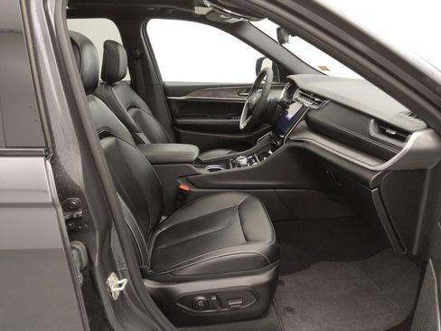 Used 2024 Jeep Grand Cherokee Limited 4xe image 21