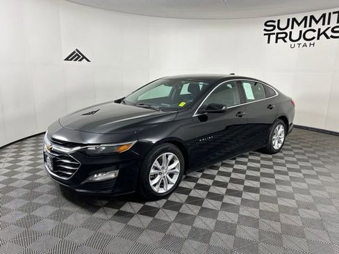 Used 2023 Chevrolet Malibu LT image 2