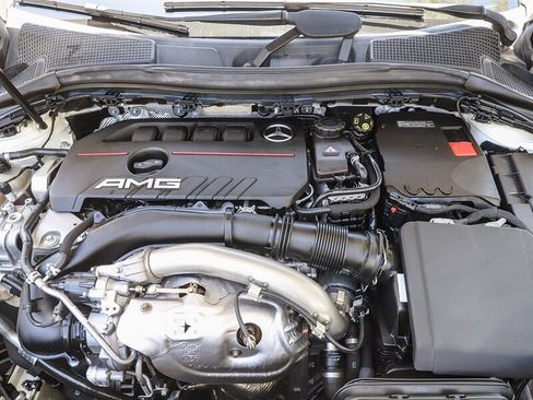 Used 2021 Mercedes-Benz GLA 35 AMG 4MATIC image 37